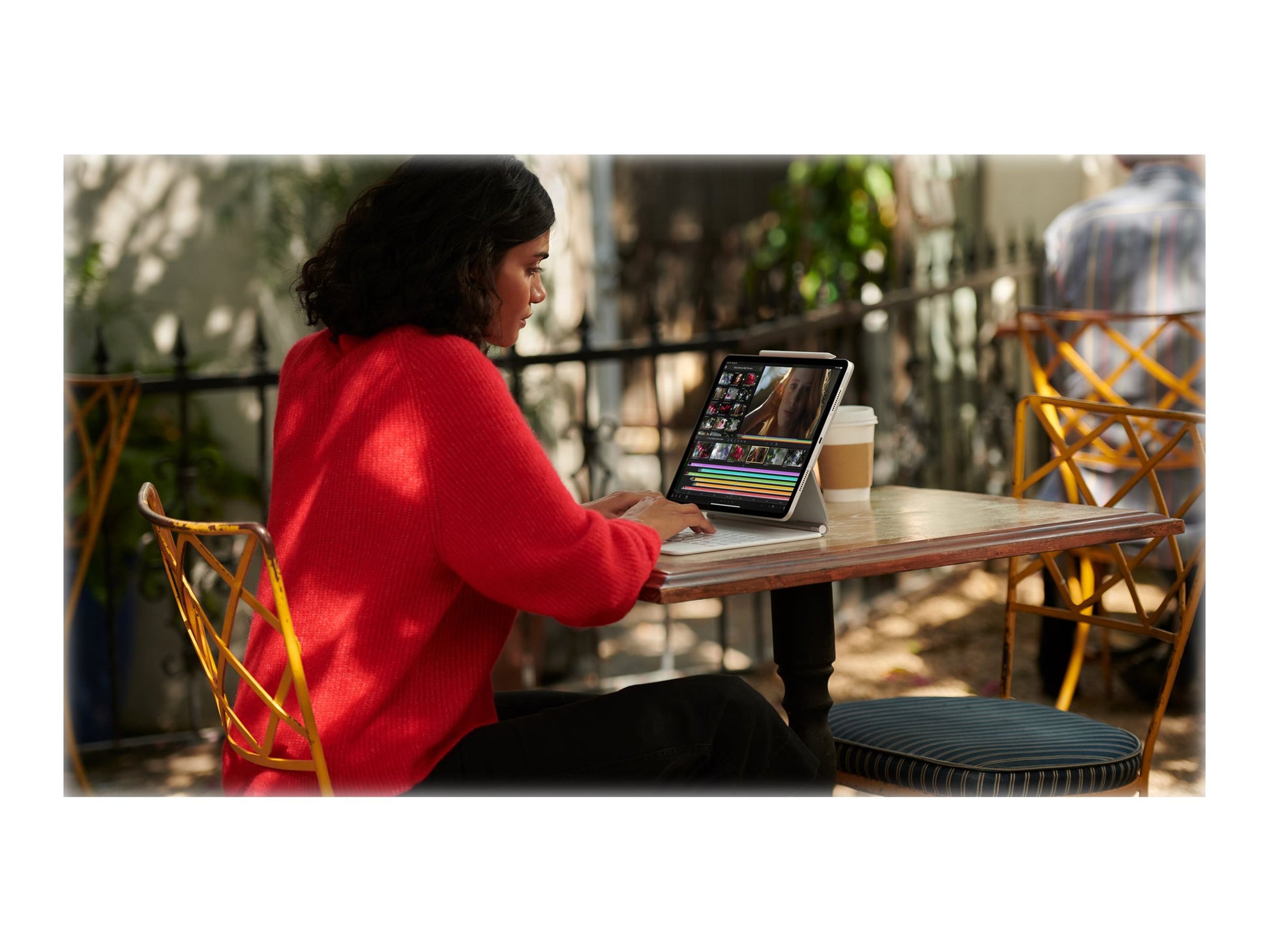 Apple iPad Pro de 12,9" Wi-Fi - 5ª generación - tableta - 128 GB - 12.9" IPS (2732 x 2048) - plata-10
