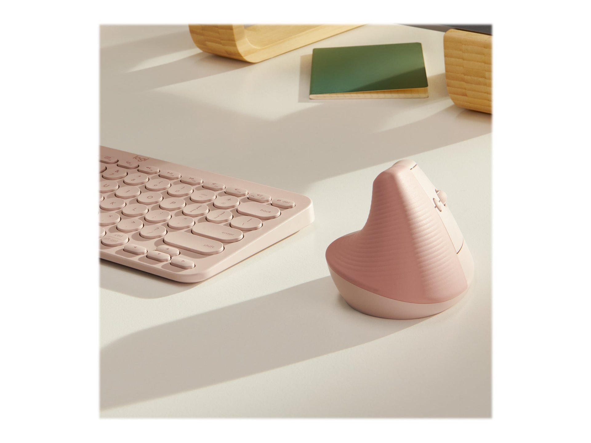 Logitech Lift Vertical Ergonomic Mouse - Ratón vertical - ergonómico - 6 botones - inalámbrico - 2.4 GHz, Bluetooth - receptor de USB Logitech Logi Bolt - rosa