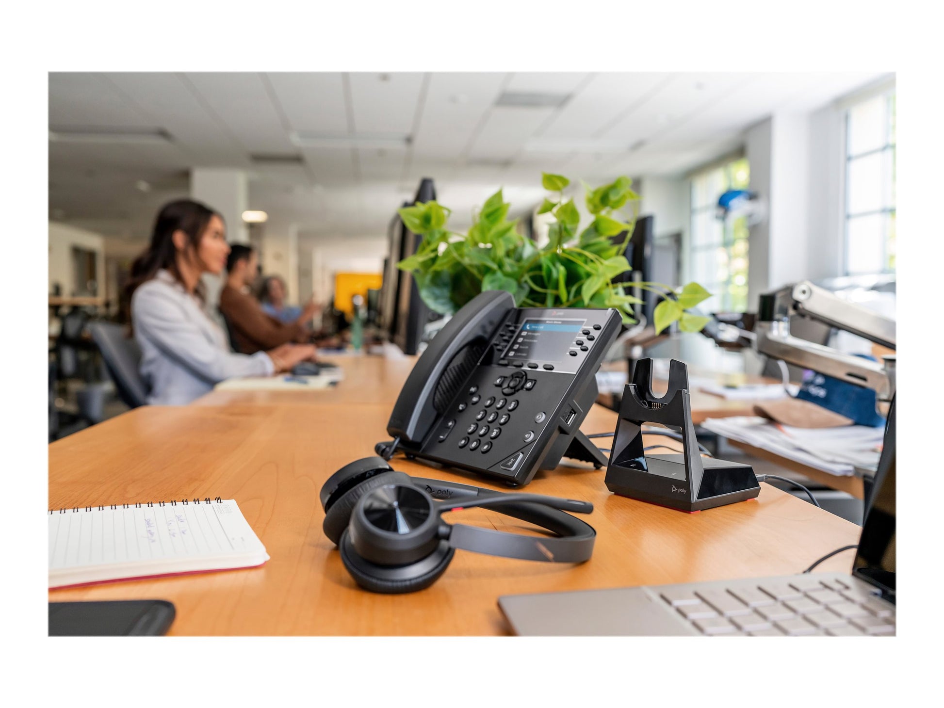 Poly Voyager 4320-M - Auricular - en oreja - Bluetooth - inalámbrico, cableado - USB-A a través de adaptador Bluetooth - negro - Certificado para Equipos de Microsoft, Certificado por Zoom-4