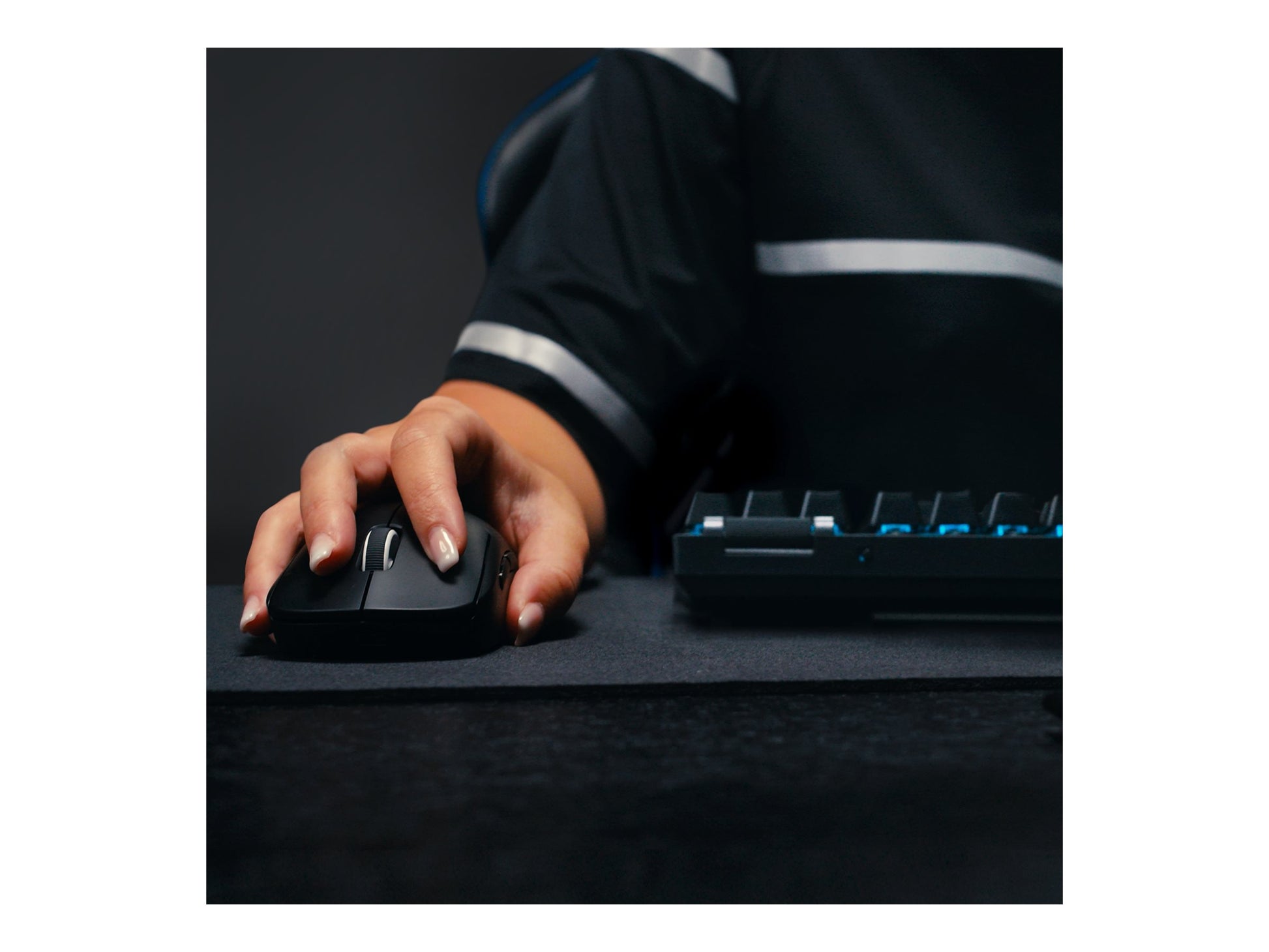 Logitech G PRO X TKL LIGHTSPEED Wireless Gaming Keyboard, Tactile Switches (GX Brown), Black - Teclado - retroiluminación - inalámbrico - 2.4 GHz, Bluetooth - QWERTY - EE. UU. - interruptor: GX Brown Tactile - negro-17
