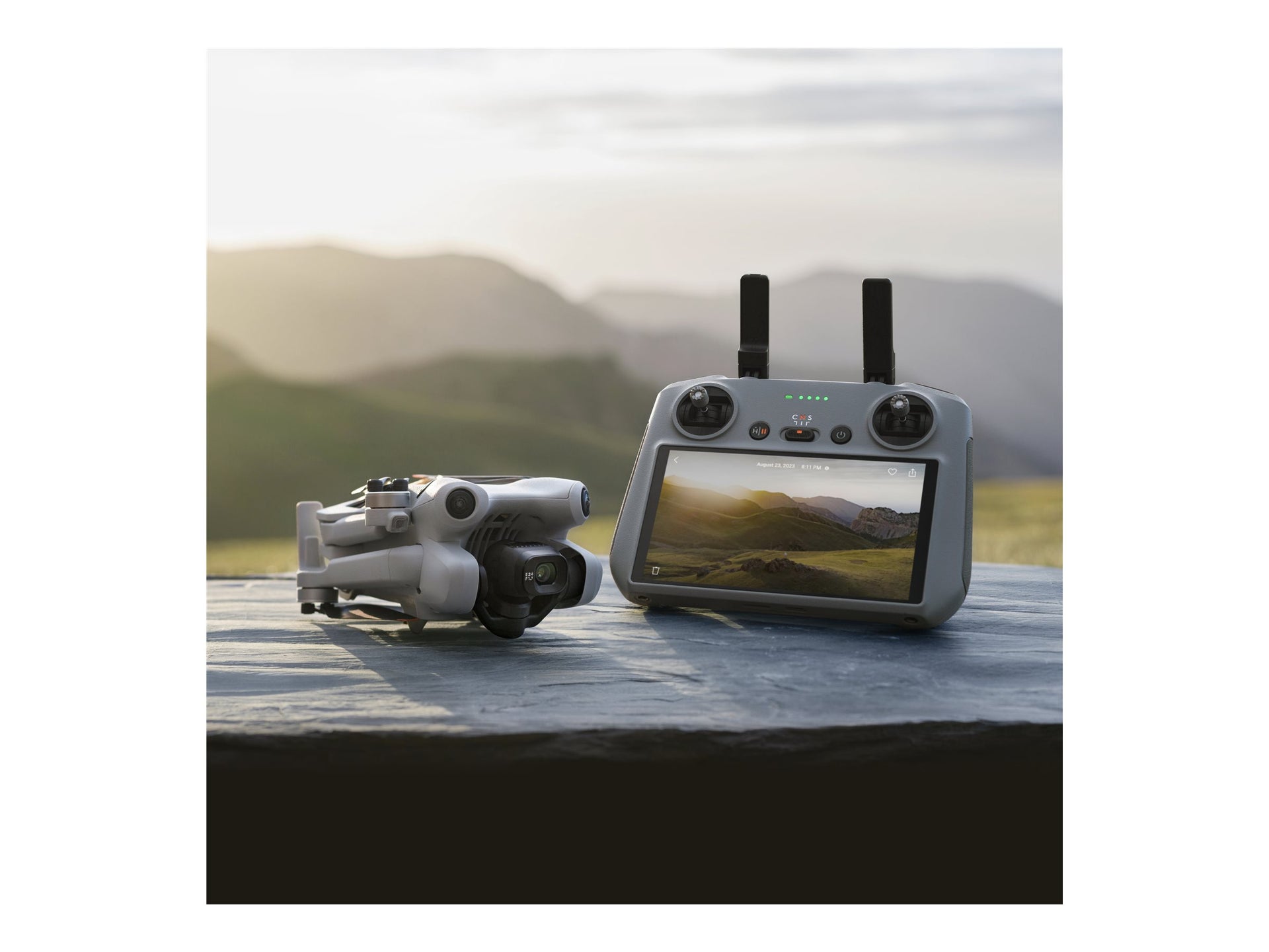 DJI Mini 4 Pro - Cuadricóptero - USB