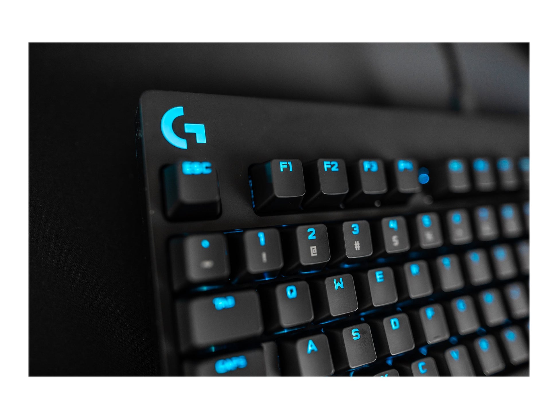 Logitech G Pro Mechanical Gaming Keyboard - Teclado - retroiluminación - USB - interruptor: GX Blue Clicky - negro-13