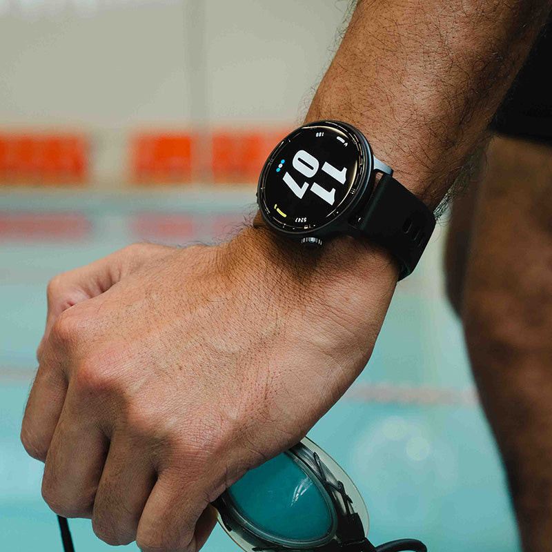 RELOJ T8 NEGRO + PULSERA SILICÓN ROJO LADRILLO-9