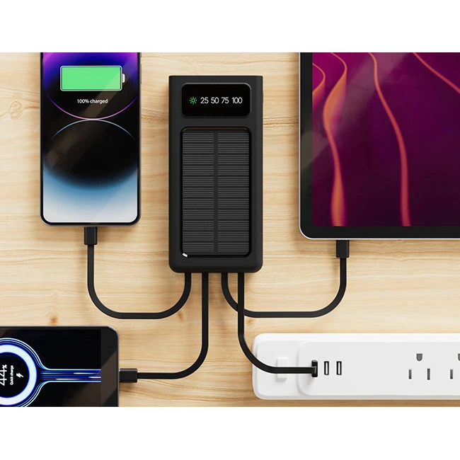 Xtech XPB-100 - Solar Power Bank - 24 pin USB-C / 4 pin USB Type A / 5 pin Micro-USB Type A - 24 pin USB-C / 4 pin USB Type A / 5 pin Micro-USB Type A - Lithium ion polymer - Para Universal - built-in charg cables10,000mAh-4