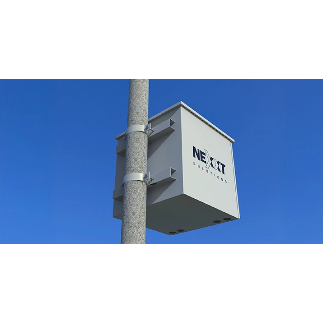 Nexxt Solutions Infrastructure - Outdoor Pole Mount Cabinet - SPCC steel - Light gray powder coat - Incluye acc mont barra tierra-6