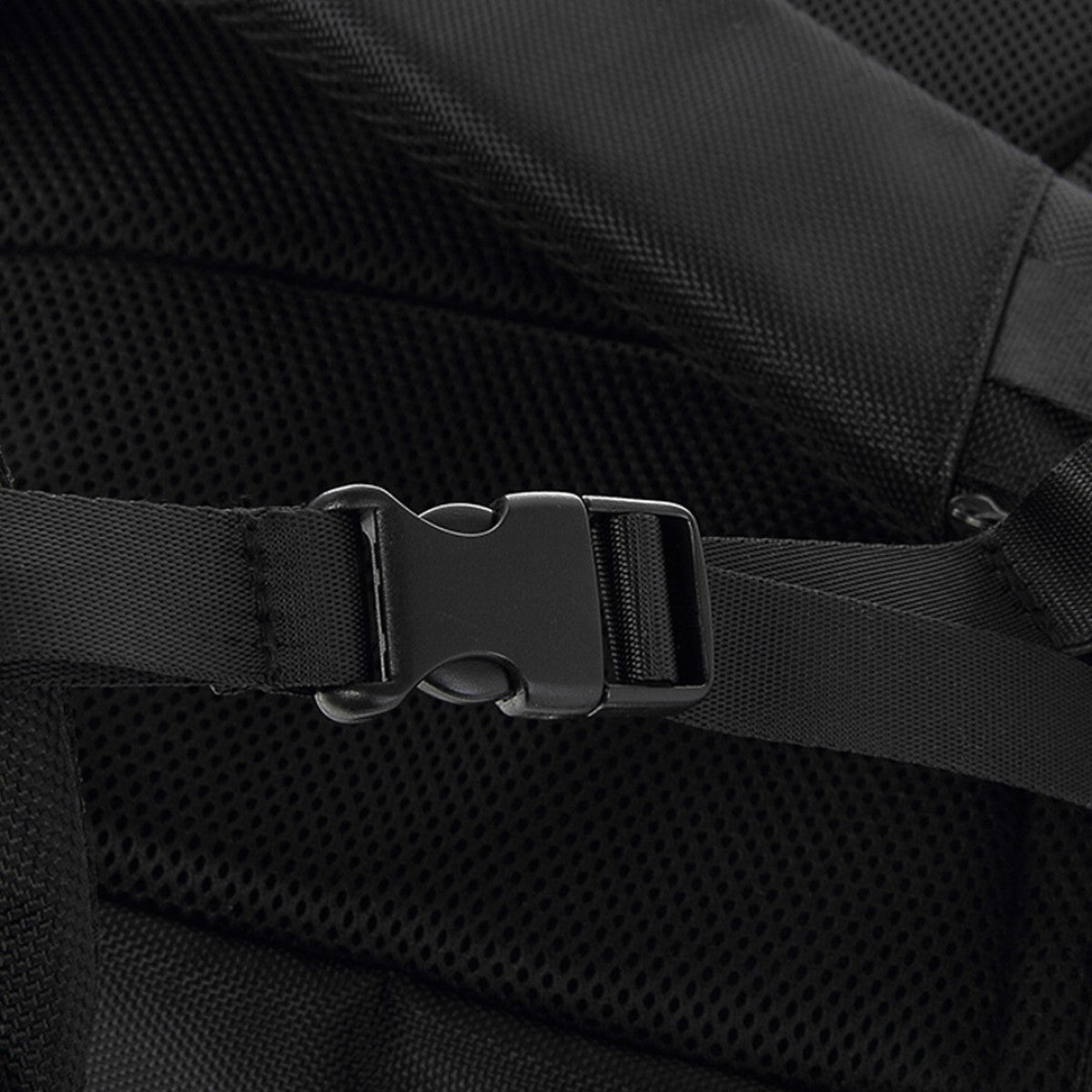 Mochila Zacualpa 15 Negro-18